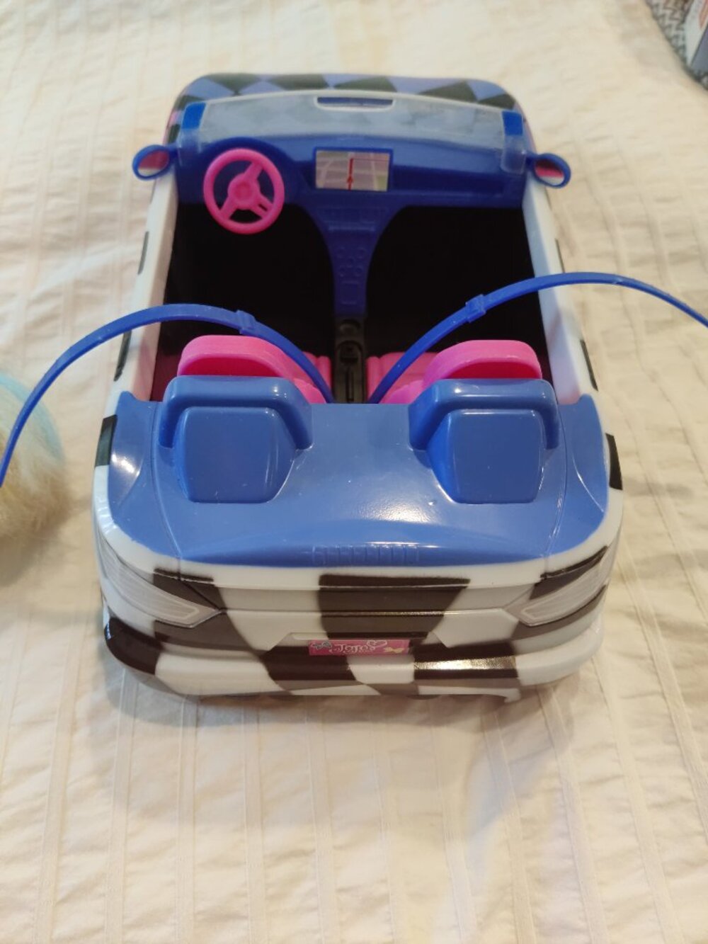 JoJo Siwa Doll and Car - Picture 4 of 4